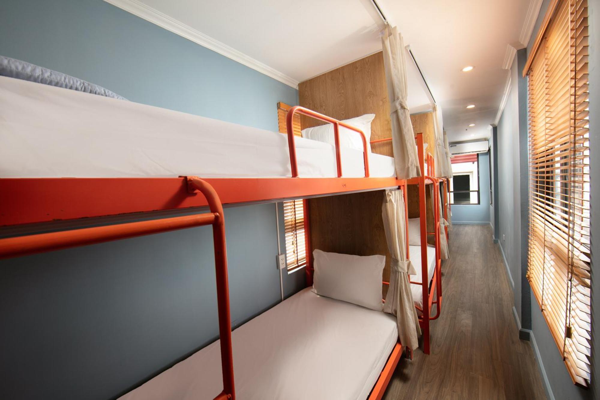 Hanoi Backpackers Hostel & Rooftop Bar — Photos 3